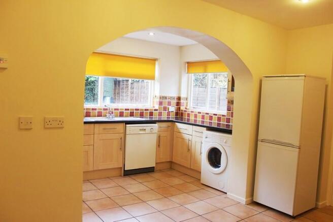 kitchen alt angle