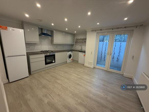 Spacious Kitchen Diner