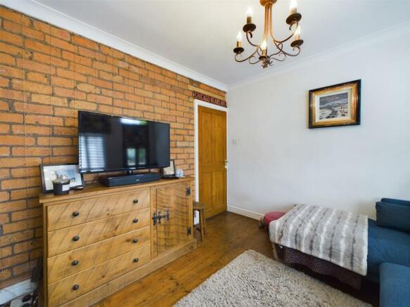 Lounge/Snug