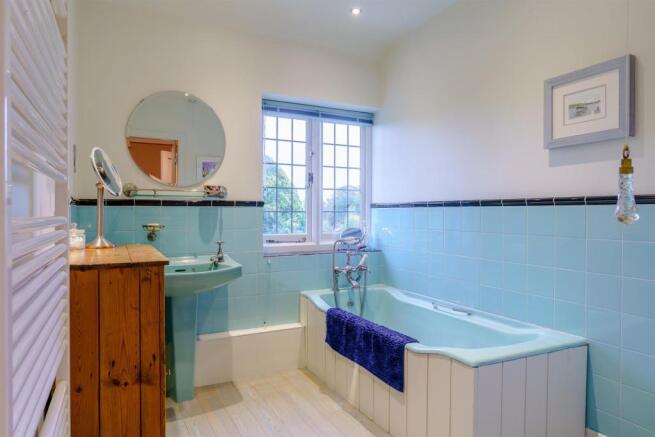 8482855-Interior30.jpg