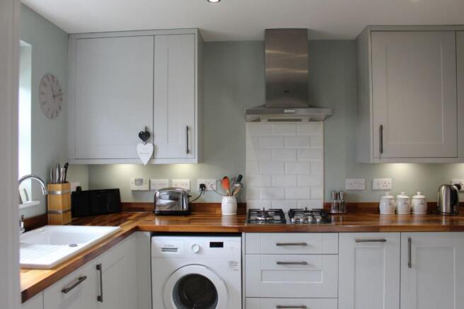 KITCHEN/BREAKFAST ROOM