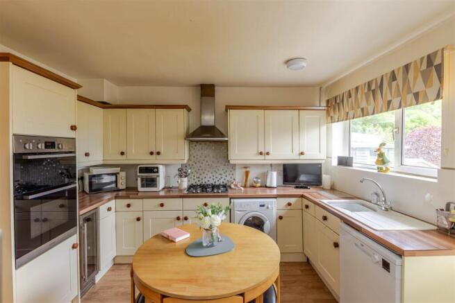Kitchen diner