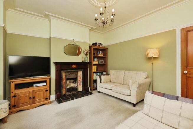 3 bed Terraced for sale Image 3