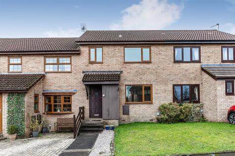 The Hollies, Brynsadler, CF72