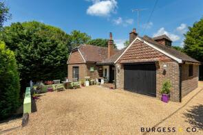 Applewood, Station Road, Crowhurst TN33 9DB
