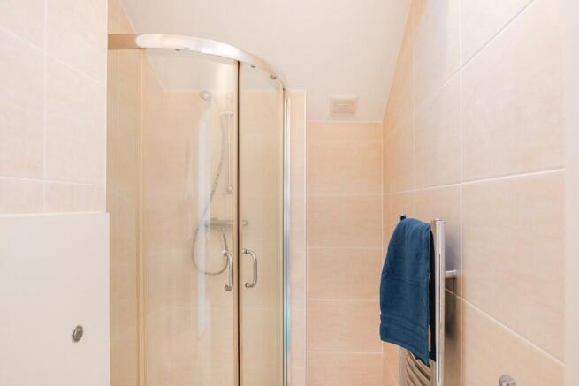4 bed End of Terrace for sale Image 11
