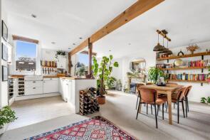 Flat B, 146, Amhurst Road, Hackney, London E8 2AZ