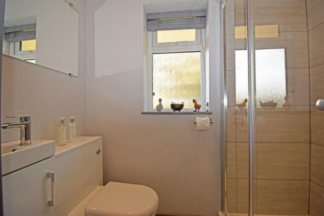 48 Santridge Lane, shower room.jpg