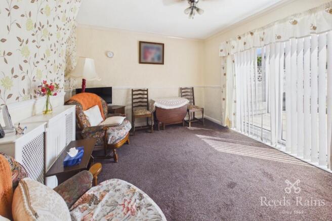 3 bed Semi-Detached for sale Image 6