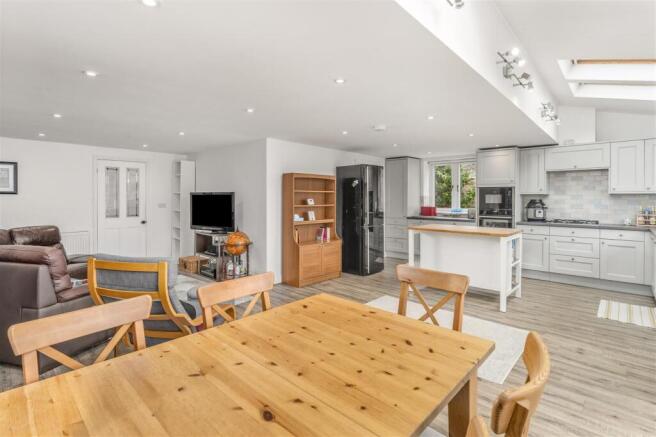 14 Wales Street, Kings Sutton-8.jpg