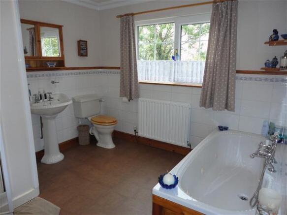 Main Family Bathroom