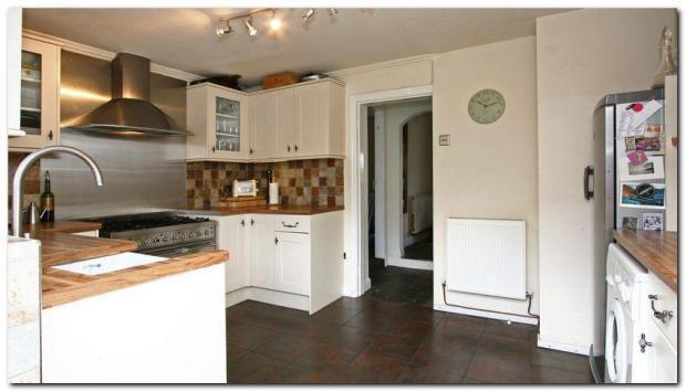 Kitchen2