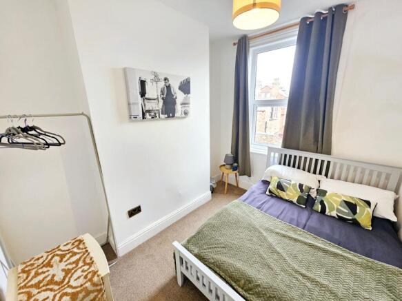4 bed End of Terrace for sale Image 7