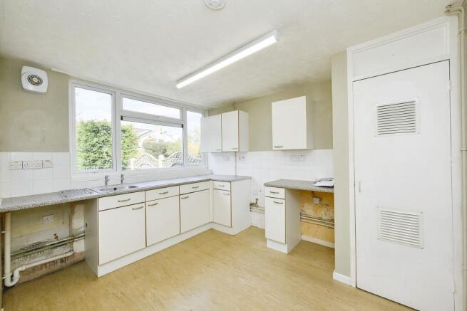 5 Moorfield Way, Great Stukeley, Cambridgeshire, PE28 4AW