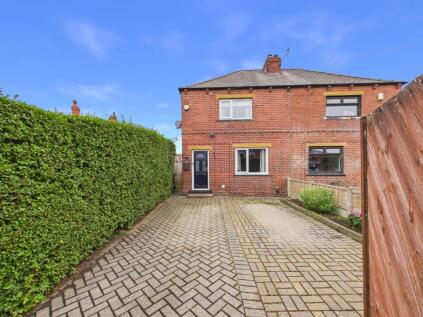 Greenfield Avenue, Gildersome, Leeds, West Yorkshire, LS27