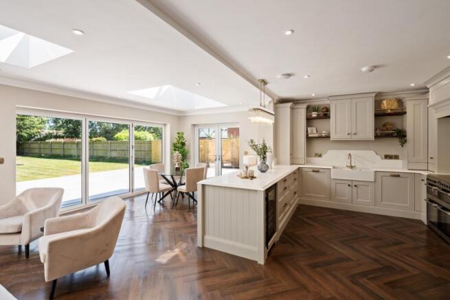 Sylvan Avenue, Woodhall Spa, Lincolnshire, LN10 6SL photo 4