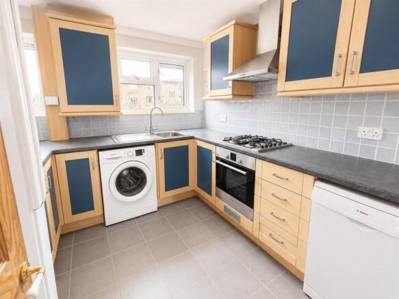 Kitchen.1.jpg