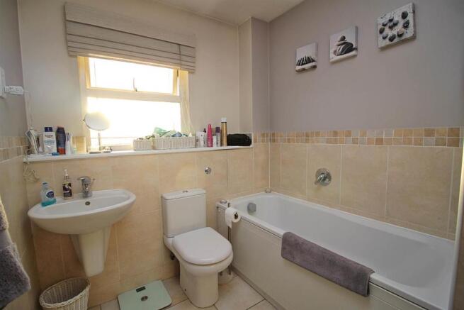 Master en suite.JPG