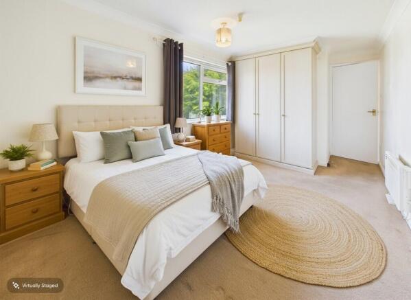 1 bed Apartment to rent Image 12