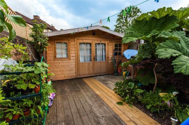 Log Cabin