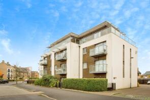 116, Chieftain Way, Cambridge CB4 2EY