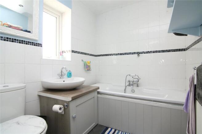 3 bed Semi-Detached for sale Image 12