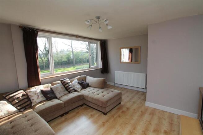 Living Room.JPG
