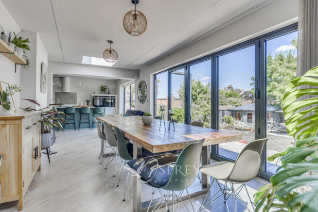 Open-plan Kitchen/Li