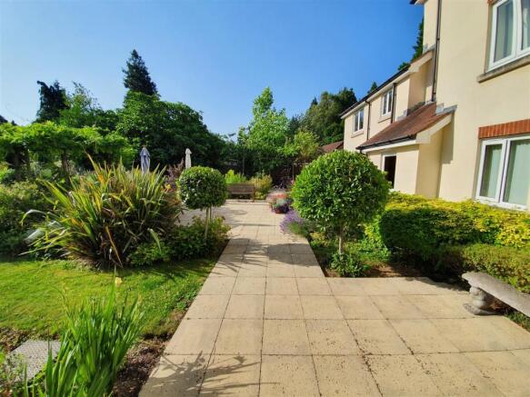 Gardens (2).jpg