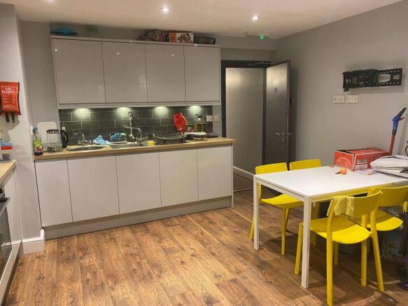 WhatsApp Image 2025-10-03 at 12.15.00_738ed530.jpg