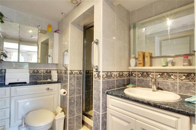 Annexe - Shower Room