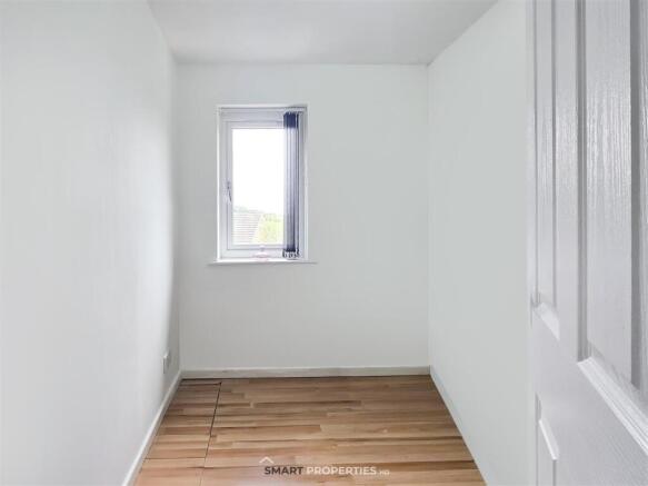 3 bed House for sale Image 11