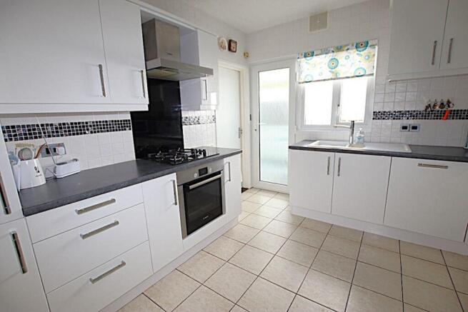 Freeland Road, Clacton on Sea, CO15 photo 5