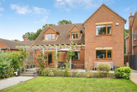 Ashby Road, Moira, DE12