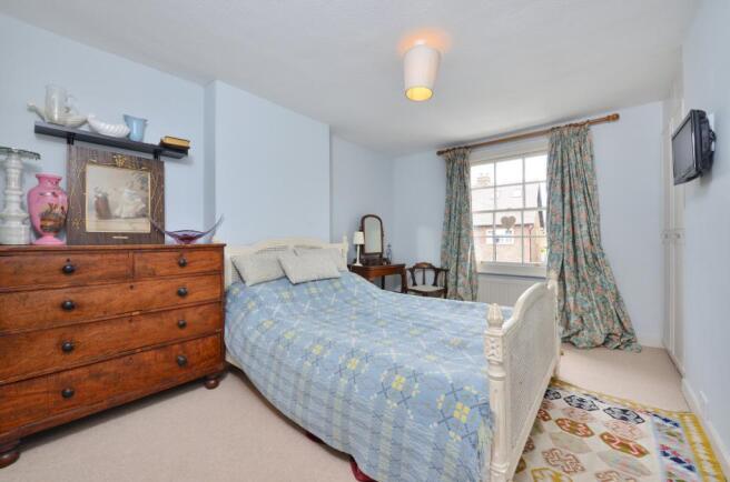 blue room 