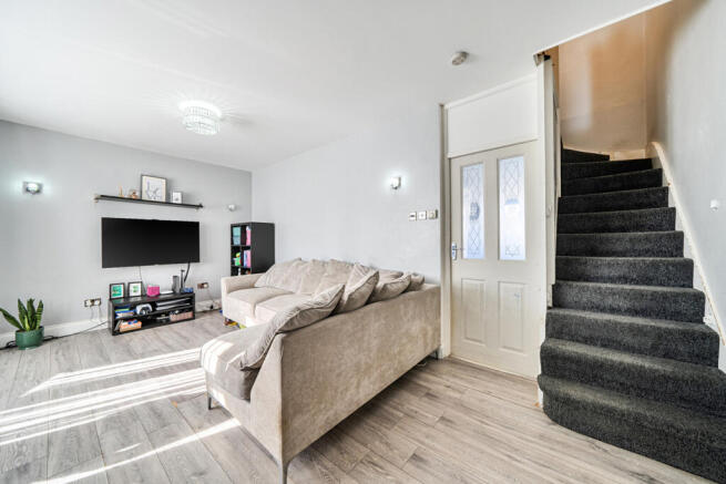 1429324-1-69babda...