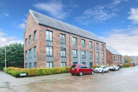 10/8 Mottram Road, Muirhouse, Edinburgh, EH4 4UH