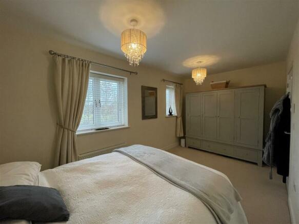 Master Bedroom x2.jpg