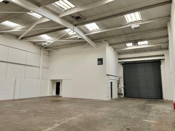 23 Airlinks  Warehouse 2.jpg