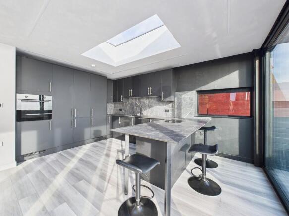 CAM03519G0-PR0445...