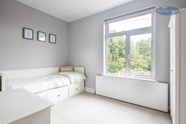 3 bed Terraced for sale Image 10