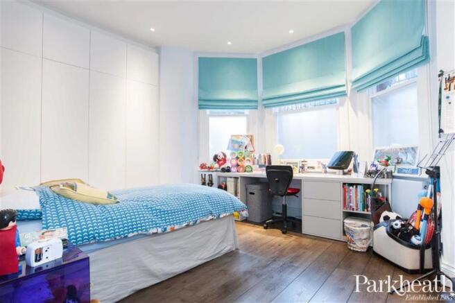 Photo 8