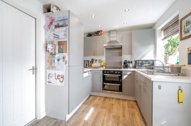 2 bed Semi-Detached for sale Image 4