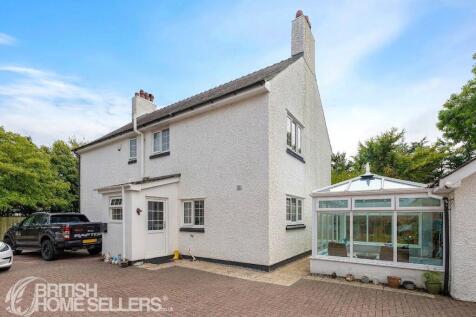 Llys Coedlys, Valley, Holyhead, Isle of Anglesey, LL65
