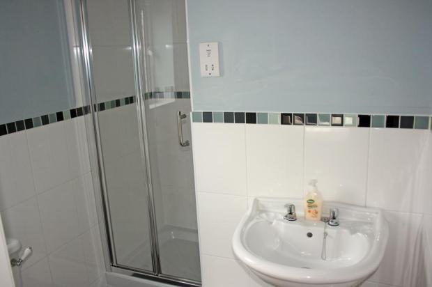 En Suite 2