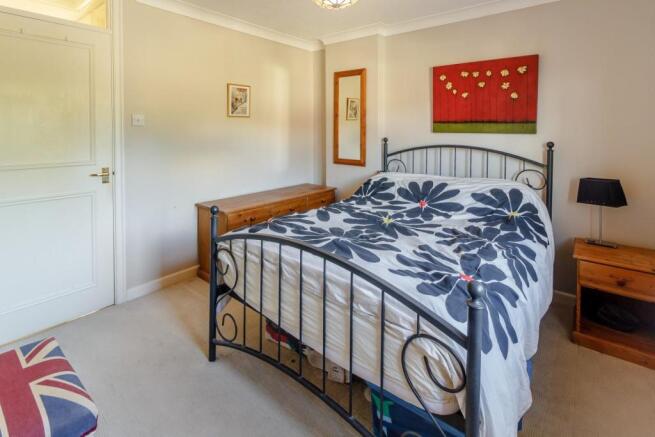 8355421-interior09.jpg