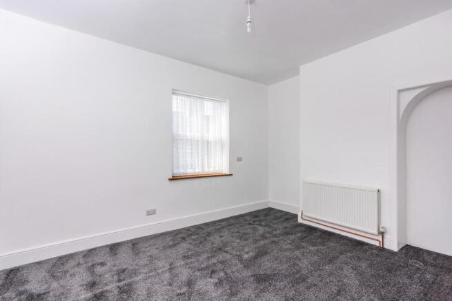 2 bed Terraced for sale Image 12