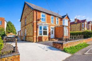 137, Shalmsford Street, Canterbury CT4 7QZ
