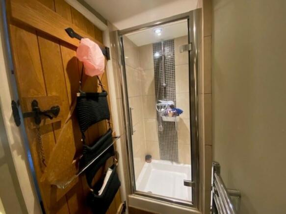 En Suite 2