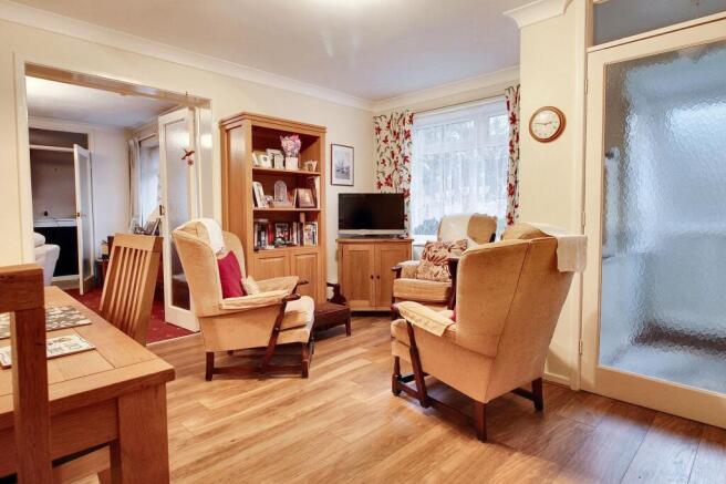 Lounge / dining room